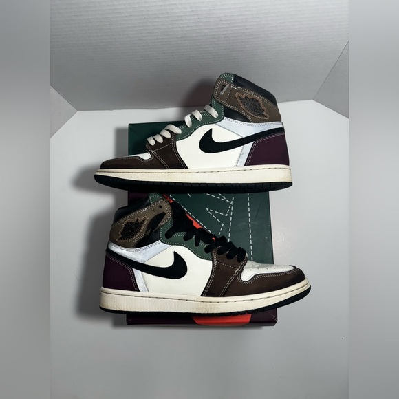Jordan 1 Retro High OG ‘Hand Crafted’ 2021 - Picture 2 of 5